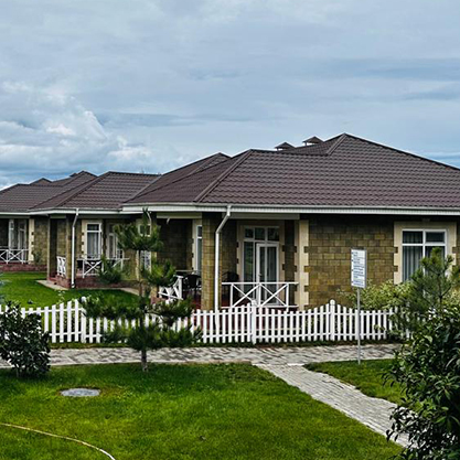 G9 KBL Farm Villa Green Lawn